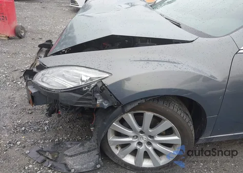 2010 Mazda 6 I Touring из США, поврежденный, VIN 1YVHZ8CH1A5M26898